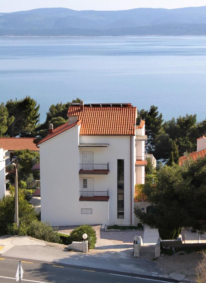 Apartments By The Sea Medici, Omis - 1046 ميميتسا المظهر الخارجي الصورة