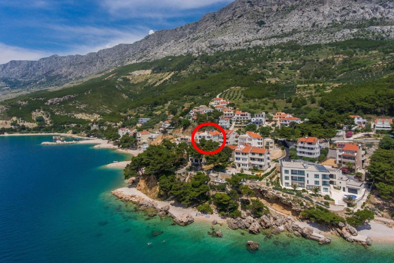 Apartments By The Sea Medici, Omis - 1046 ميميتسا المظهر الخارجي الصورة