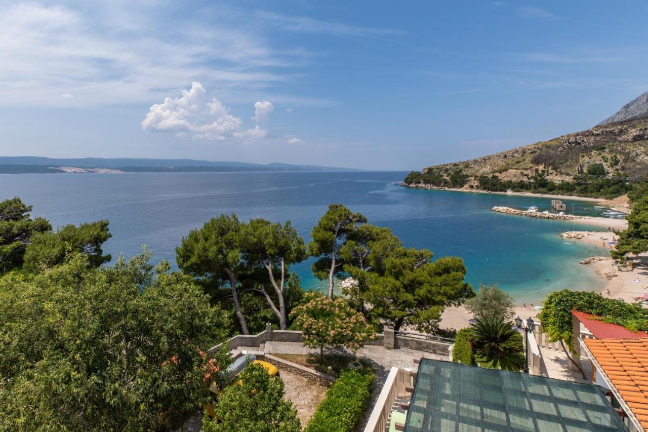 Apartments By The Sea Medici, Omis - 1046 ميميتسا المظهر الخارجي الصورة